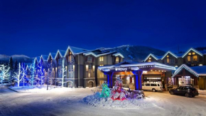 Отель Aava Whistler Hotel, Уистлер